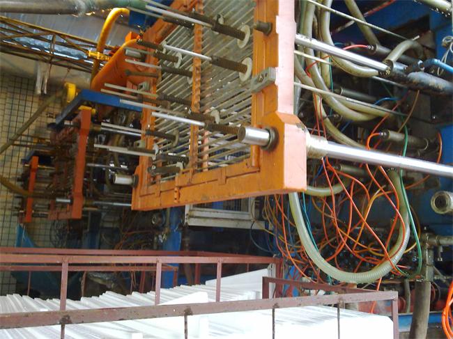 全自动泡沫成型机